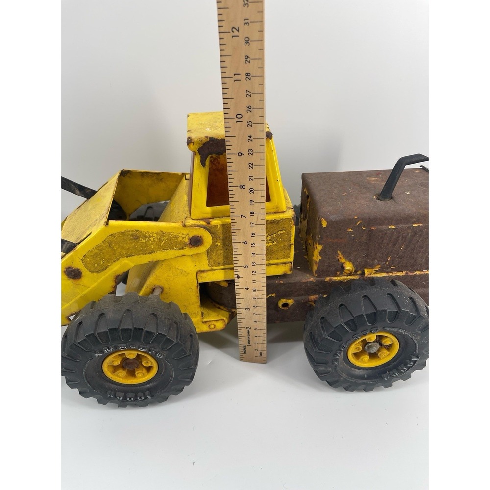 1967 Vintage Tonka 20" Front End Loader Tractor USA Works Great Rust Patina Wear - Picture 4 of 14